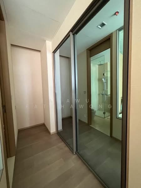 The Esse Asoke, Bangkok, 333 Soi Sukhumvit 21, Sukhumvit Road, Khlongtoei Nua, Watthana, Bangkok, 1 Bedroom, 45 sqm, Condo For Rent, by Sarawut Ratchawong, 500311964 - DDproperty.com