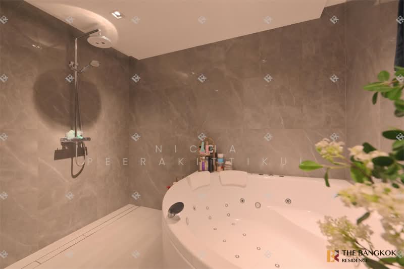 Na Vara Residence, Bangkok, 33/6 Soi Langsuan, Lumphini, Pathum Wan, Bangkok, 3 Bedrooms, 182 sqm, Condo For Rent, by Nicha Peerakittikul, 500312015 - DDproperty.com