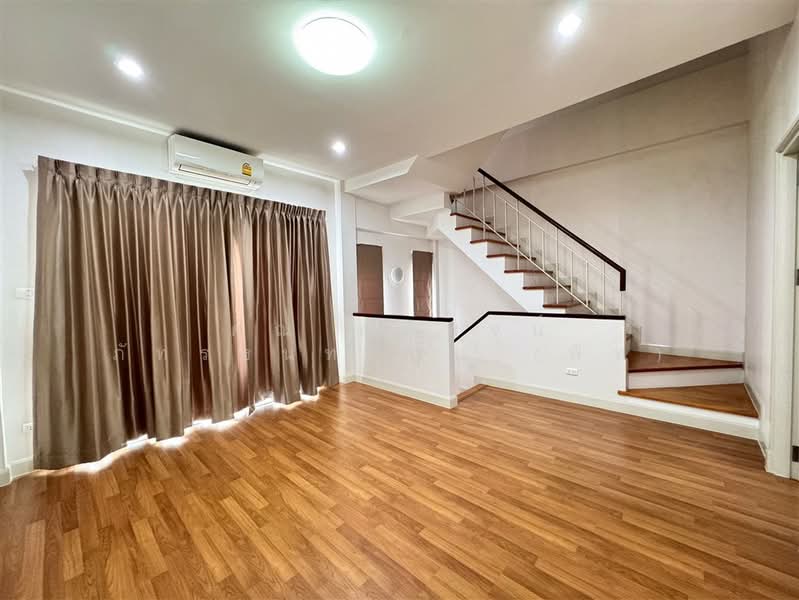 Chuan Chuen Modus Viphavadi, Bangkok, Vibhavadi-Rangsit Road, Si Khan, Don Mueang, Bangkok, 3 Bedrooms, 170 sqm, Townhouse For Sale, by คุณ คติพจน์ ภัทรธนทรัพย์ (พีท), 500312037 - DDproperty.com