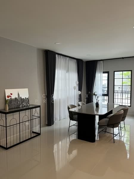 Centro Bangna, Samut Prakan, 111 Soi 3, Bang Kaeo, Bang Plee, Samut Prakan, 4 Bedrooms, 280 sqm, Single Detached House For Rent, by Connex Property, 500312084 - DDproperty.com