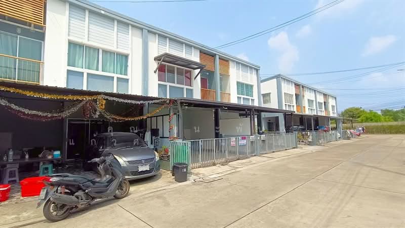 Baan Lumpini Town Ville Ratchaphruek-Pinklao : บ้านลุมพินี ทาวน์วิลล์ ราชพฤกษ์-ปิ่นเกล้า, นนทบุรี, มหาสวัสดิ์, บางกรวย, นนทบุรี, 100 ตร.ม., ทาวน์เฮ้าส์ ขาย, โดย คุณ ชนะพันธุ์ แก้วศรีพจน์ (ต่อ), 500312109 - DDproperty.com