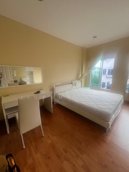 Baan Klang Muang The Paris Rama 9-Ramkamhaeng, Bangkok, Krungthep Kreetha Road, Hua Mak, Bang Kapi, Bangkok, 3 Bedrooms, 131 sqm, Townhouse For Rent, by Walapa Jidbumrungsakun, 500312139 - DDproperty.com