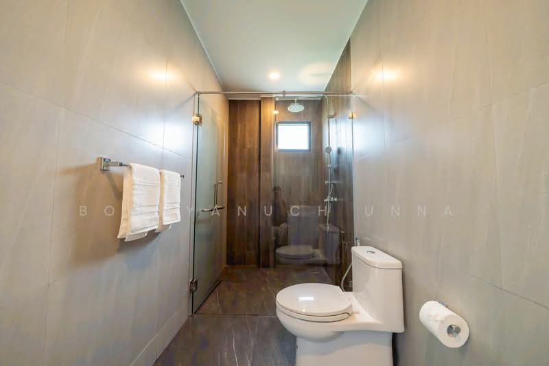 6-BR House, Chon Buri (Pattaya), Nong Pru, Bang Lamung (Pattaya), Chon Buri (Pattaya), 6 Bedrooms, 320 sqm, Single Detached House For Sale, by Boonyanuch Unna, 500312177 - DDproperty.com