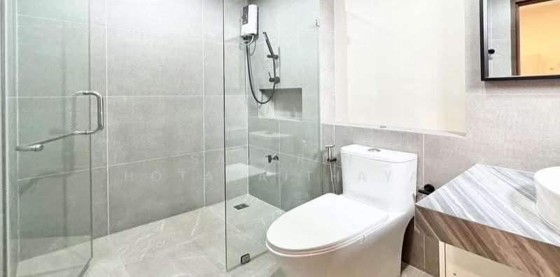 Private house near IconSiam, Bangkok, Khlong Ton Sai, Khlong San, Bangkok, 6 Bedrooms, 480 sqm, Single Detached House For Sale, by Savarin Hotavaithaya, 500312187 - DDproperty.com
