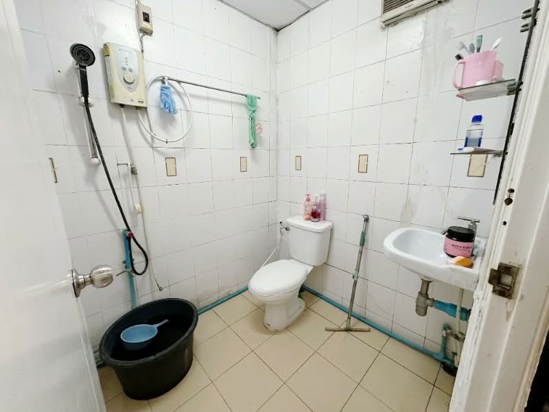 หมู่บ้านทวีทอง 3, Bangkok, Nong Kham, Nong Khaem, Bangkok, 3 Bedrooms, 110 sqm, Semi-Detached House (Twin House) For Sale, by คุณ อนาคต, 500312195 - DDproperty.com