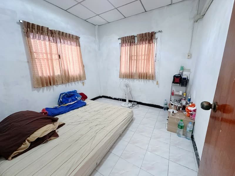 หมู่บ้านทวีทอง 3, Bangkok, Nong Kham, Nong Khaem, Bangkok, 3 Bedrooms, 110 sqm, Semi-Detached House (Twin House) For Sale, by คุณ อนาคต, 500312195 - DDproperty.com