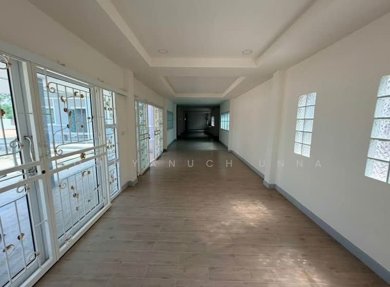 4-BR House, Chon Buri (Pattaya), Nong Hiang, Phanat Nikhom, Chon Buri (Pattaya), 4 Bedrooms, 382 sqm, Single Detached House For Sale, by Boonyanuch Unna, 500312203 - DDproperty.com
