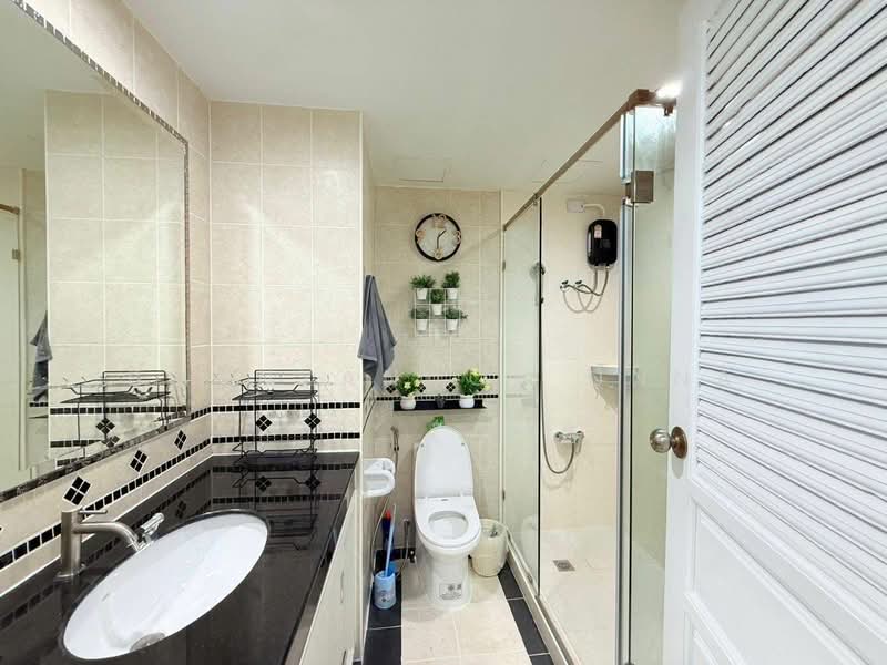 Royal Hill Resort, Chon Buri (Pattaya), 154 Thappraya Rd, Nong Pru, Bang Lamung (Pattaya), Chon Buri (Pattaya), 3 Bedrooms, 146 sqm, Condo For Sale, by Boonyanuch Unna, 500312215 - DDproperty.com