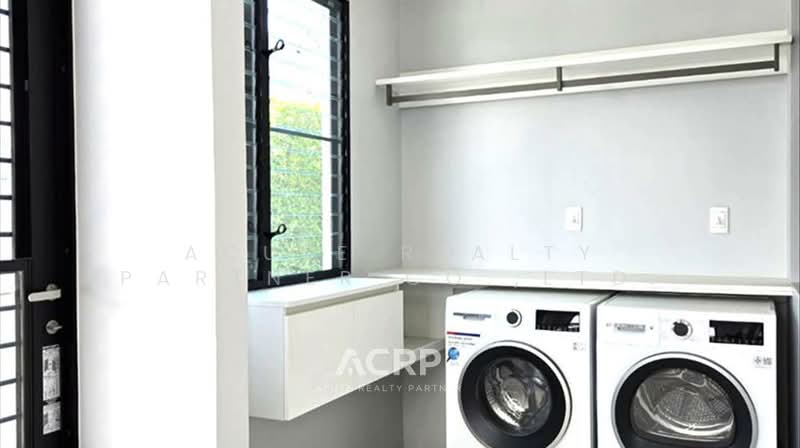 Nantawan Rama 9 - New Krungthepkreetha, Bangkok, Saphan Sung, Bangkok, 4 Bedrooms, 378 sqm, Single Detached House For Rent, by Acute Realty Partner Co.,Ltd., 500312223 - DDproperty.com