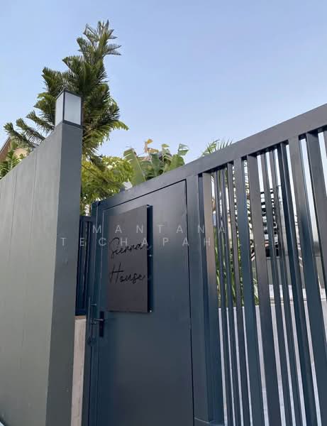 4-BR Villa, Chon Buri (Pattaya), Huai Yai, Bang Lamung (Pattaya), Chon Buri (Pattaya), 4 Bedrooms, 530 sqm, Villa For Rent, by Mantana Techapahaphong, 500312224 - DDproperty.com