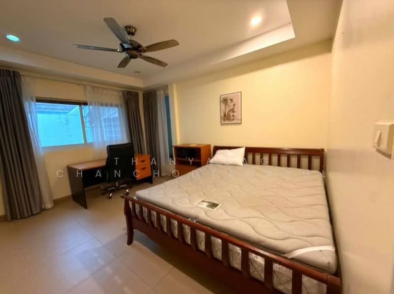 3-BR House, Chon Buri (Pattaya), Nong Pru, Bang Lamung (Pattaya), Chon Buri (Pattaya), 3 Bedrooms, 320 sqm, Single Detached House For Sale, by Thanyalag Chanchodtanakul, 500312237 - DDproperty.com