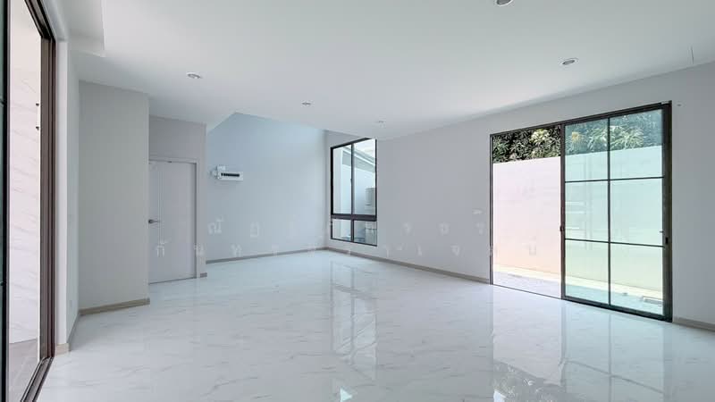 Gravitia Rama 2 - Thakam, Bangkok, Thanon Thakham, Tha Kham, Bang Khun Thian, Bangkok, 3 Bedrooms, 250 sqm, Townhouse For Rent, by ณัฏฐ์ภัทรธร กันทรจิราเจตน์, 500312259 - DDproperty.com