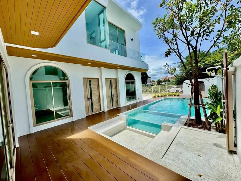 5-BR House, Chon Buri (Pattaya), Nong Pru, Bang Lamung (Pattaya), Chon Buri (Pattaya), 5 Bedrooms, 368 sqm, Single Detached House For Sale, by Thanyalag Chanchodtanakul, 500312293 - DDproperty.com