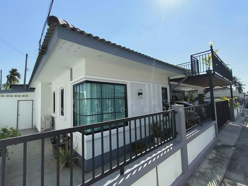 3-BR House, Chon Buri (Pattaya), Poong, Bang Lamung (Pattaya), Chon Buri (Pattaya), 3 Bedrooms, 150 sqm, Single Detached House For Sale, by Thanyalag Chanchodtanakul, 500312308 - DDproperty.com