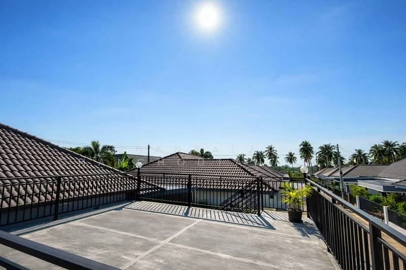 บ้าน 3-ห้องนอน, ชลบุรี, โป่ง, บางละมุง, ชลบุรี, 150 ตร.ม., บ้านเดี่ยว ขาย, โดย Thanyalag Chanchodtanakul, 500312308 - DDproperty.com