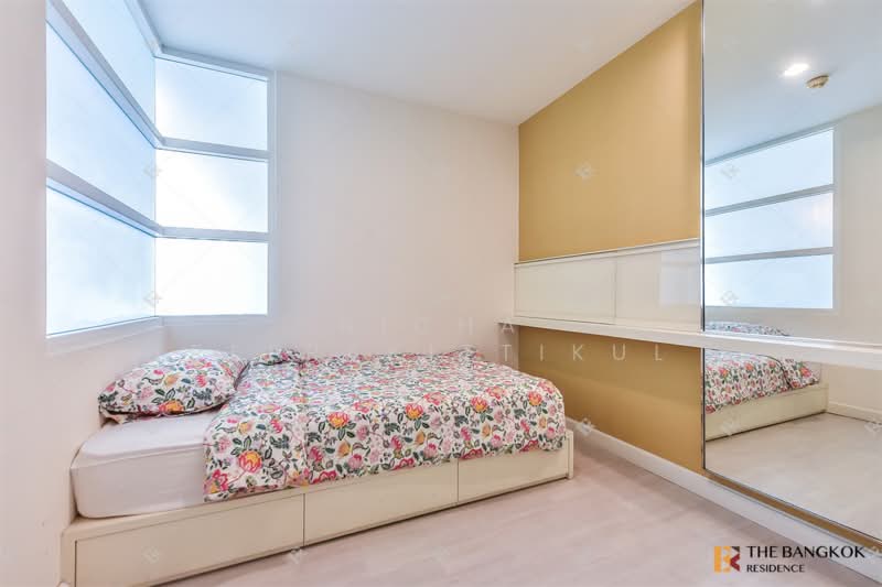 The Bangkok Sathorn-Taksin, Bangkok, Krung Thonburi, Bang Lam Phu Lang, Khlong San, Bangkok, 2 Bedrooms, 63 sqm, Condo For Rent, by Nicha Peerakittikul, 500312343 - DDproperty.com