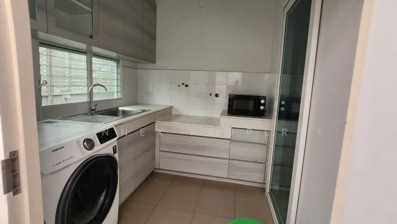 Baan Pruklada Suvarnabhumi, Samut Prakan, Lad Krabang Road Soi Lat Krabang 54, Srisa Chorakhe Noi, Bang Sao Thong, Samut Prakan, 3 Bedrooms, 200 sqm, Single Detached House For Rent, by Connex Property, 500312376 - DDproperty.com