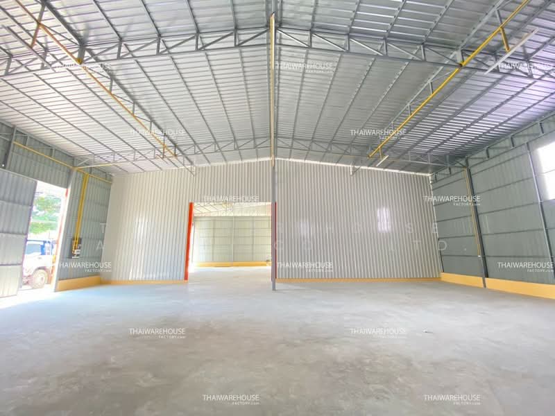 Factory and Warehouse for Rent 580 sqm Wang Thonglang Bangkok Trailer Access, Bangkok, Khlong Chaokhun Sing, Wang Thonglang, Bangkok, , 580 sqm, Warehouse/Factory For Rent, by THAI WAREHOUSE FACTORY CO., LTD., 500312418 - DDproperty.com
