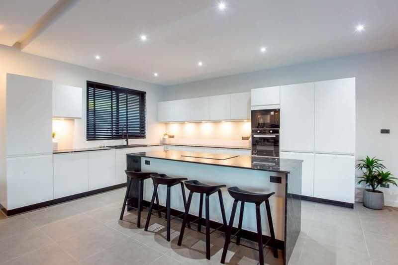 Hua Hin Pool Villa, Prachuap Khiri Khan, Hua Hin City, Hua Hin, Prachuap Khiri Khan, 4 Bedrooms, 350 sqm, Townhouse For Sale, by สุมาลี วิไลประเสริฐ, 500312487 - DDproperty.com