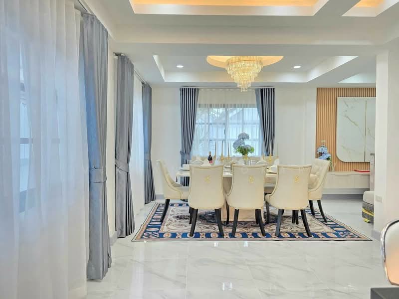 EDGE Central Pattaya, Chon Buri (Pattaya), Pattaya Sai Song, Bang Lamung, Bang Lamung (Pattaya), Chon Buri (Pattaya), 4 Bedrooms, 360 sqm, Condo For Sale, by Vikrant Kokar, 500312516 - DDproperty.com