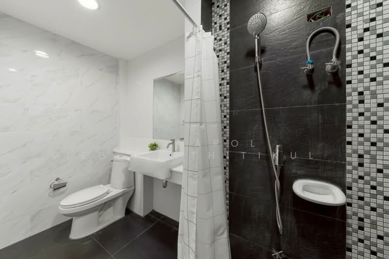 D65 Condominium, Bangkok, 396 Soi Sukhumvit 65 Sukhumvit Road, Phra Kanong Nua, Watthana, Bangkok, 1 Bedroom, 35 sqm, Condo For Sale, by Nattapol Jedsadathitikul, 500312526 - DDproperty.com