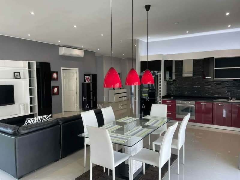 4-BR House, Chon Buri (Pattaya), Huai Yai, Bang Lamung (Pattaya), Chon Buri (Pattaya), 4 Bedrooms, 325 sqm, Single Detached House For Sale, by Thitiporn Pawikham, 500312532 - DDproperty.com