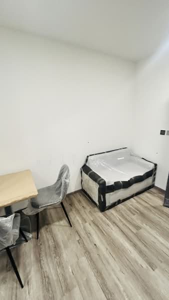 Modiz Vault Kaset-Sripatum, Bangkok, Soi Phahonyothin 49/1, Lat Yao, Chatuchak, Bangkok, 1 Bedroom, 25 sqm, Condo For Rent, by Living Real Estates, 500312534 - DDproperty.com
