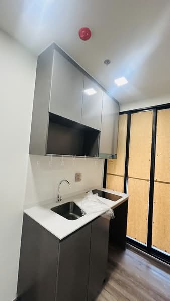 Modiz Vault Kaset-Sripatum, Bangkok, Soi Phahonyothin 49/1, Lat Yao, Chatuchak, Bangkok, 1 Bedroom, 25 sqm, Condo For Rent, by Living Real Estates, 500312534 - DDproperty.com