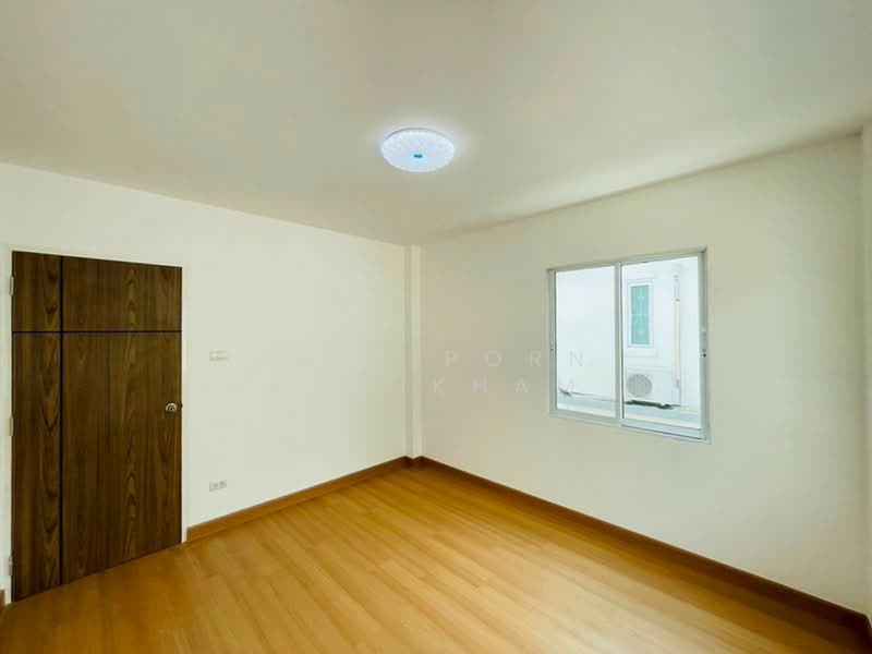 undefined, Chon Buri (Pattaya), Thung Suk La, Si Racha, Chon Buri (Pattaya), 3 Bedrooms, 156 sqm, Semi-Detached House (Twin House) For Sale, by Thitiporn Pawikham, 500312556 - DDproperty.com