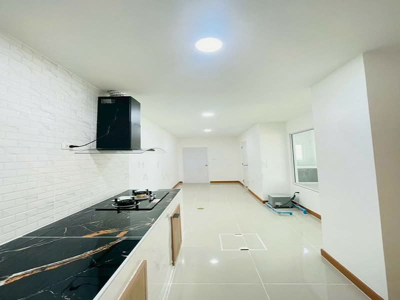 undefined, Chon Buri (Pattaya), Thung Suk La, Si Racha, Chon Buri (Pattaya), 3 Bedrooms, 156 sqm, Semi-Detached House (Twin House) For Sale, by Thitiporn Pawikham, 500312556 - DDproperty.com