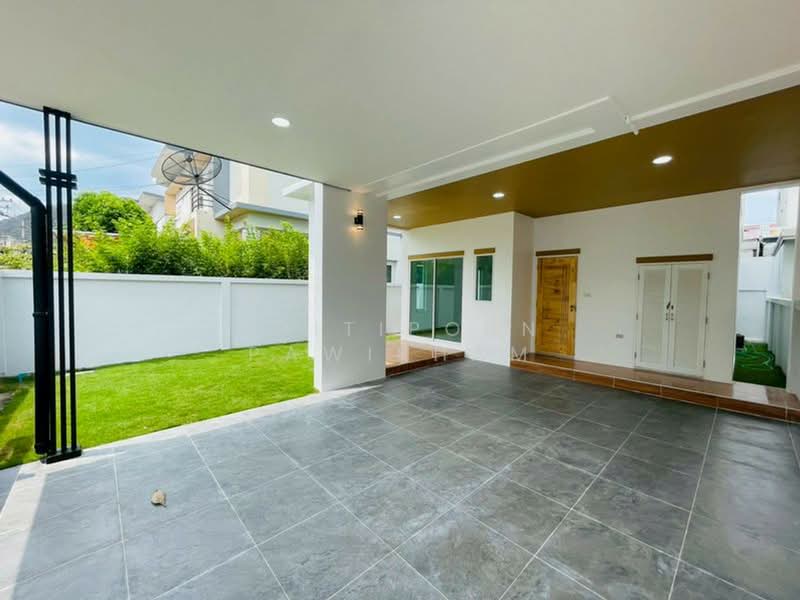 undefined, Chon Buri (Pattaya), Thung Suk La, Si Racha, Chon Buri (Pattaya), 3 Bedrooms, 156 sqm, Semi-Detached House (Twin House) For Sale, by Thitiporn Pawikham, 500312556 - DDproperty.com