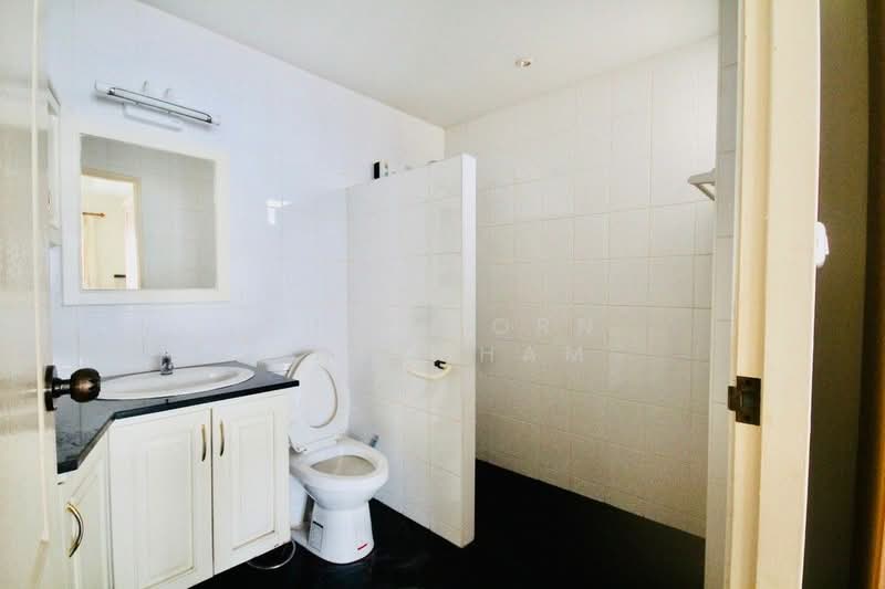 3-BR House, Chon Buri (Pattaya), Nong Pru, Bang Lamung (Pattaya), Chon Buri (Pattaya), 3 Bedrooms, 260 sqm, Single Detached House For Sale, by Thitiporn Pawikham, 500312564 - DDproperty.com