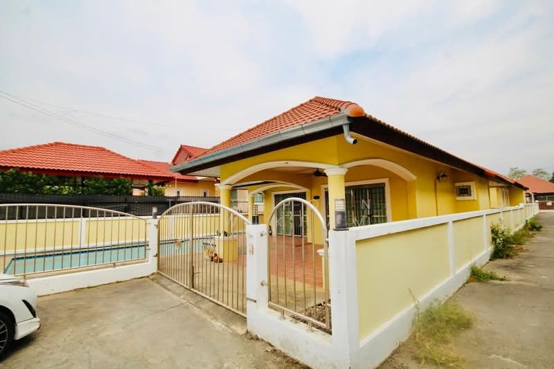 3-BR House, Chon Buri (Pattaya), Nong Pru, Bang Lamung (Pattaya), Chon Buri (Pattaya), 3 Bedrooms, 260 sqm, Single Detached House For Sale, by Thitiporn Pawikham, 500312564 - DDproperty.com