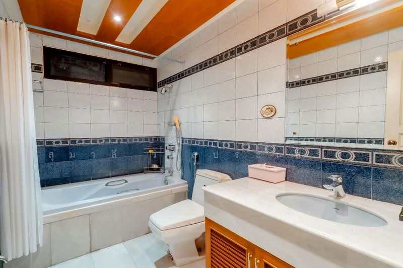 Hua Hin Pool Villa, Prachuap Khiri Khan, Hua Hin City, Hua Hin, Prachuap Khiri Khan, 5 Bedrooms, 900 sqm, Townhouse For Sale, by สุมาลี วิไลประเสริฐ, 500312655 - DDproperty.com
