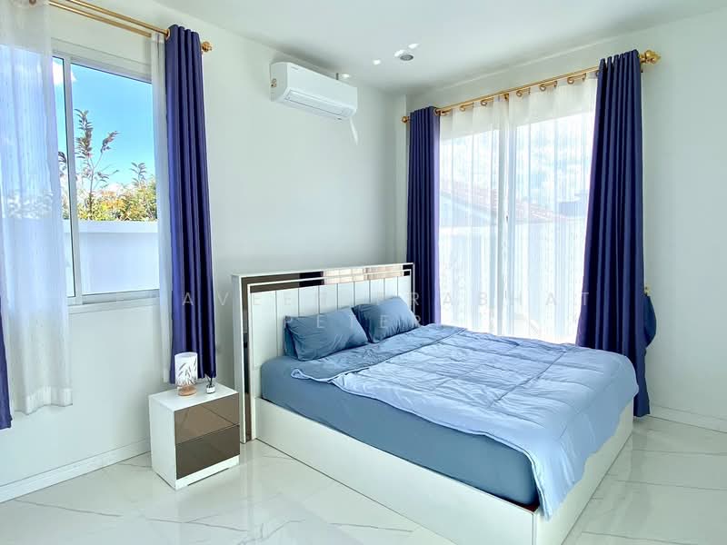 98 Lakeville Mabprachan, Chon Buri (Pattaya), Soi Pongklang, Poong, Bang Lamung (Pattaya), Chon Buri (Pattaya), 3 Bedrooms, 300 sqm, Single Detached House For Rent, by Praveen Peter, 500312695 - DDproperty.com