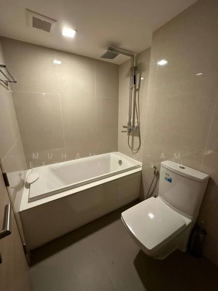 Liv @ 49, Bangkok, 9 Sukhumvit 49 Rd, Khlong Tan Nua, Watthana, Bangkok, 1 Bedroom, 39 sqm, Condo For Rent, by Muhammad-ameen Waeyusoh, 500312699 - DDproperty.com