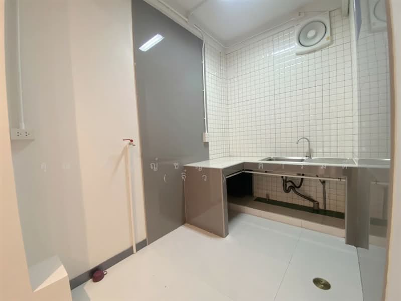 ทาวน์เฮ้าส์ 2 ชั้น 19 ตร.ว. ทาวน์เฮ้าส์ ใกล้BTSอโศก และ Terminal 21 ซอยสุขุมวิท16 (ซอยสามมิตร), Bangkok, ถนนสุขุมวิท16, Khlong Toei, Khlong Toei, Bangkok, 2 Bedrooms, 140 sqm, Townhouse For Sale, by คุณ กัญญ์ชญา คารมดี (จิ๋ว), 500312711 - DDproperty.com