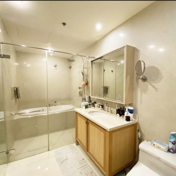 The Emporio Place, Bangkok, 93 Soi Sukhumvit 24, Sukhumvit Road, Khong Tan, Khlong Toei, Bangkok, 1 Bedroom, 90 sqm, Condo For Rent, by Suchada Somsri, 500312850 - DDproperty.com
