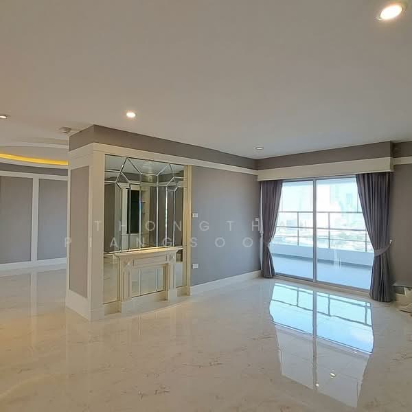 Saichol Mansion, Bangkok, 1349/1-208  Charoennakorn Road, Bang Lam Phu Lang, Khlong San, Bangkok, 4 Bedrooms, 339 sqm, Condo For Rent, by Thongthai Piangsoonthron, 500312855 - DDproperty.com