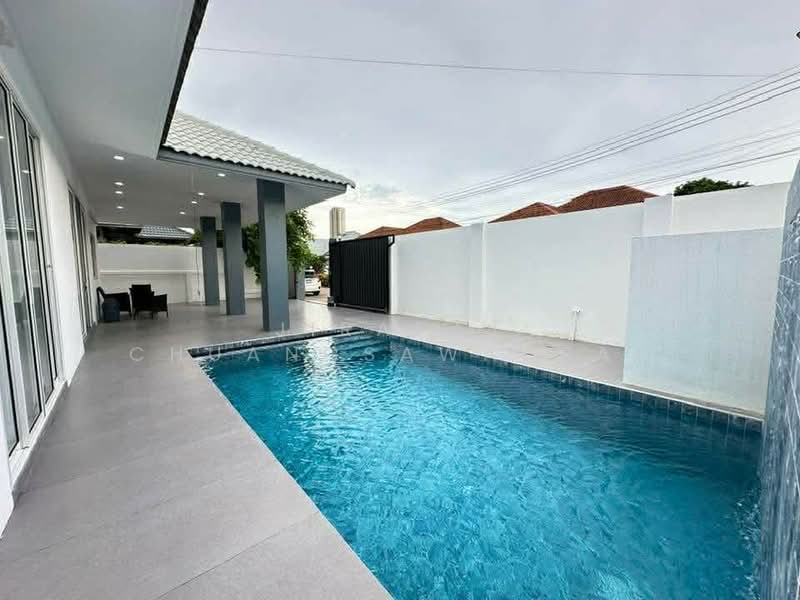 undefined, Chon Buri (Pattaya), Nong Pru, Bang Lamung (Pattaya), Chon Buri (Pattaya), 4 Bedrooms, 288 sqm, Single Detached House For Rent, by Jirapat Chuangsawadsak, 500312904 - DDproperty.com