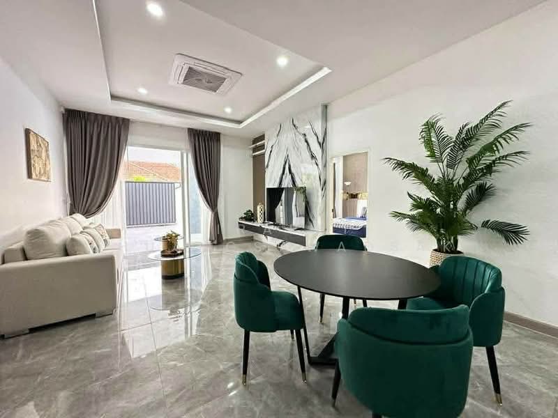 undefined, Chon Buri (Pattaya), Nong Pru, Bang Lamung (Pattaya), Chon Buri (Pattaya), 4 Bedrooms, 288 sqm, Single Detached House For Rent, by Jirapat Chuangsawadsak, 500312904 - DDproperty.com