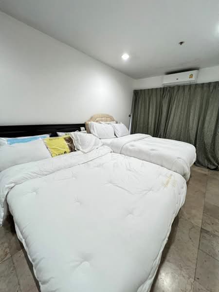 Witthayu Complex, Bangkok, 1673 New Petchaburi Road, Makkasan, Ratchathewi, Bangkok, 2 Bedrooms, 85 sqm, Condo For Rent, by Naruemol Wongta, 500313014 - DDproperty.com