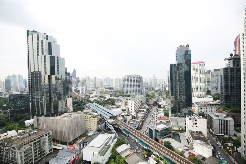 Siri At Sukhumvit, Bangkok, 902 Sukhumvit Road, Phra Kanong, Khlong Toei, Bangkok, 2 Bedrooms, 68 sqm, Condo For Rent, by Napat Thamakulangkul, 500313164 - DDproperty.com