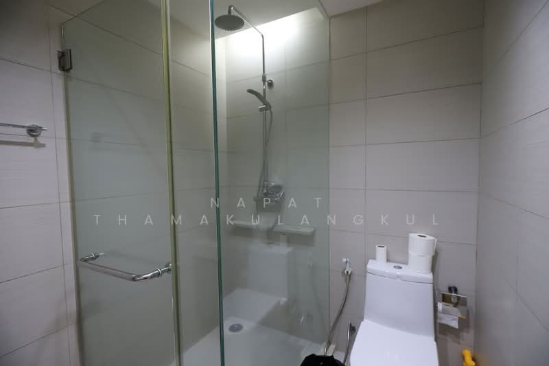 Siri At Sukhumvit, Bangkok, 902 Sukhumvit Road, Phra Kanong, Khlong Toei, Bangkok, 1 Bedroom, 51 sqm, Condo For Rent, by Napat Thamakulangkul, 500313195 - DDproperty.com