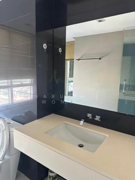 Rhythm Ratchada-Huaikwang, Bangkok, 218 Ratchadaphisek Road, Huai Khwang, Bangkok, 2 Bedrooms, 62 sqm, Condo For Rent, by Naruemol Wongta, 500313229 - DDproperty.com