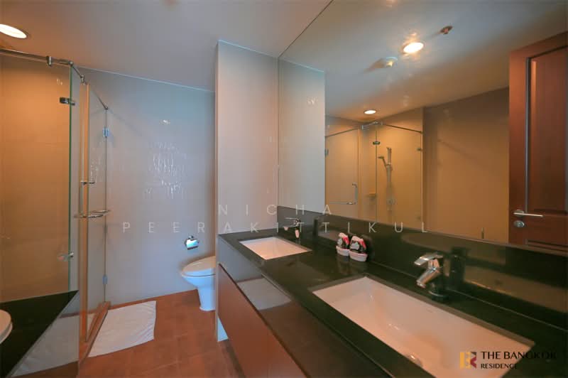 Baan Rajprasong, Bangkok, 3 Rajdamri Road, Lumphini, Pathum Wan, Bangkok, 2 Bedrooms, 120 sqm, Condo For Rent, by Nicha Peerakittikul, 500313272 - DDproperty.com
