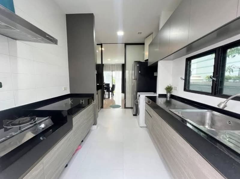 Mantana Srinakarin - Bangna, Samut Prakan, 159 Wat Nam Daeng Road, Bang Kaeo, Bang Plee, Samut Prakan, 4 Bedrooms, 238 sqm, Single Detached House For Rent, by Khun Poon, 500313399 - DDproperty.com