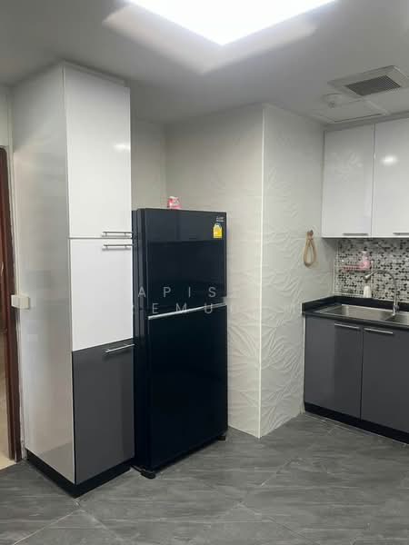President Park Sukhumvit 24, Bangkok, 99 Sukhumvit 24 Alley, Khlongtoei Nua, Watthana, Bangkok, 3 Bedrooms, 223 sqm, Condo For Rent, by Apisit Premudom, 500313489 - DDproperty.com