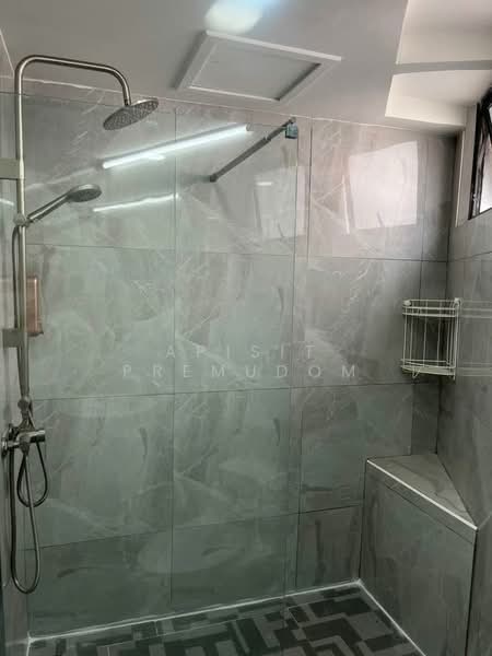 President Park Sukhumvit 24, Bangkok, 99 Sukhumvit 24 Alley, Khlongtoei Nua, Watthana, Bangkok, 3 Bedrooms, 223 sqm, Condo For Rent, by Apisit Premudom, 500313489 - DDproperty.com