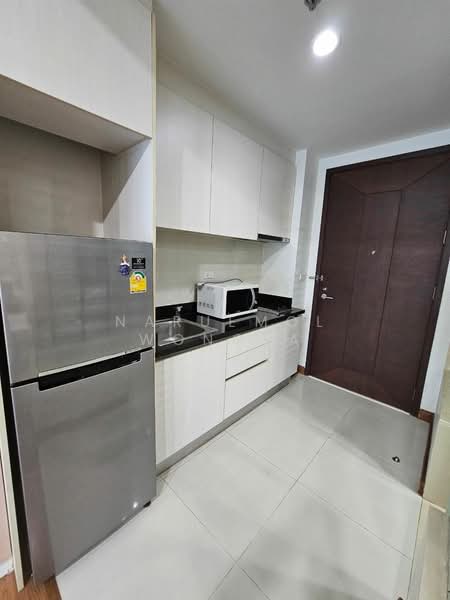 The Rajdamri, Bangkok, Ratchadamri Road, Lumphini, Pathum Wan, Bangkok, 1 Bedroom, 45 sqm, Condo For Rent, by Naruemol Wongta, 500313508 - DDproperty.com